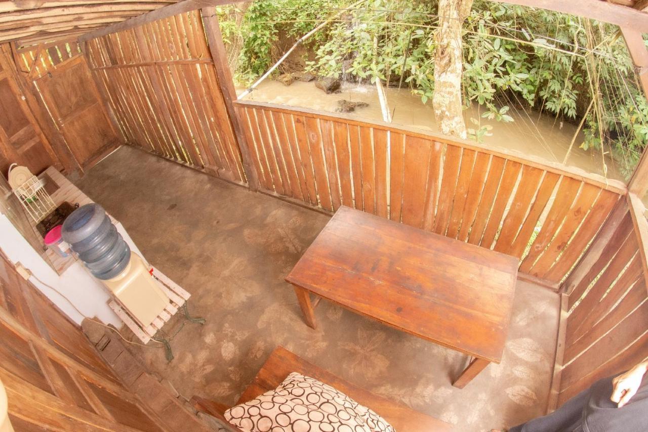Villa Kampung Ayem Riverside Sleman  Bagian luar foto