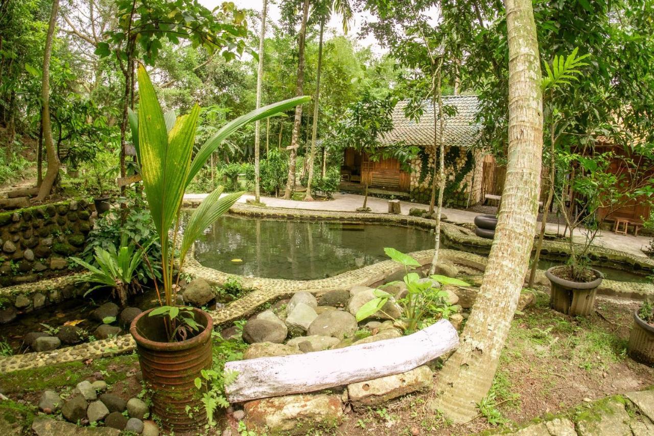 Villa Kampung Ayem Riverside Sleman  Bagian luar foto